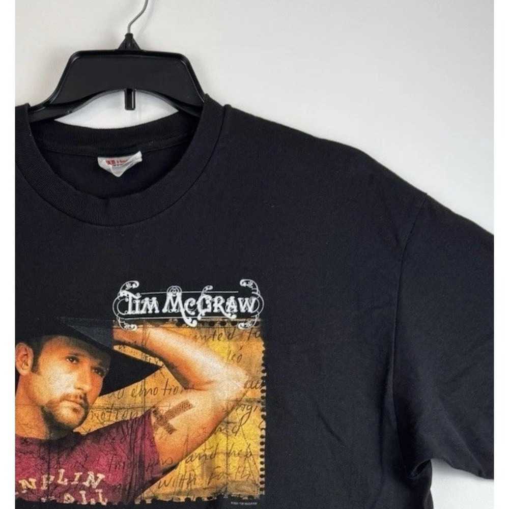 Tim McGraw Tour 2001 Concert T-shirt Size XL - Picture 1 of 6